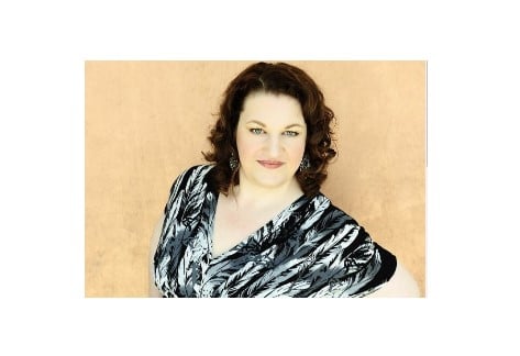 Kerensa Gray and Beth Trez – Live Music Friday at Music Makers, Waynesboro