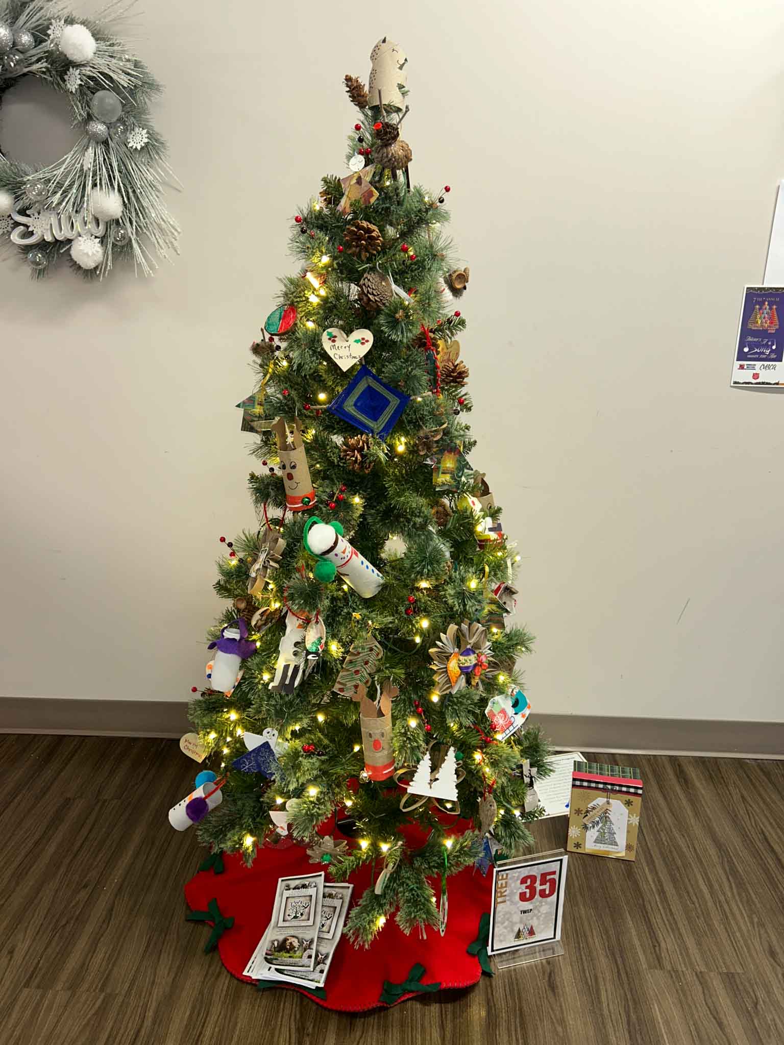 tree-fot (35) Tuscarora Wildlife Education Project Tree at Festival of Trees