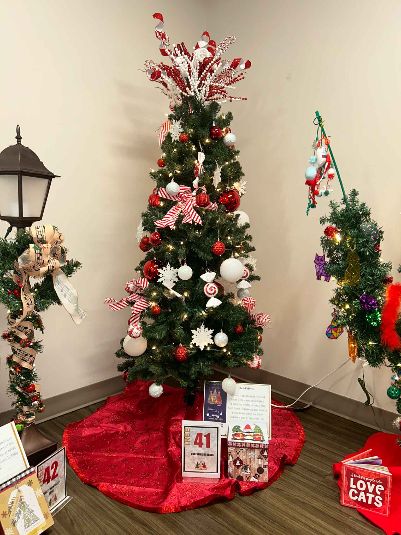 tree-fot (41) Chris Roberts Tree at Festival of Trees